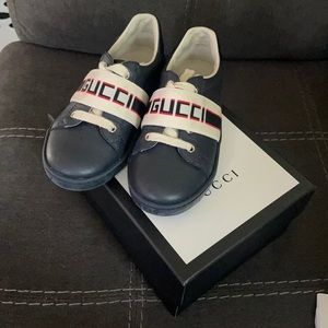 Toddler Gucci shoes for sale